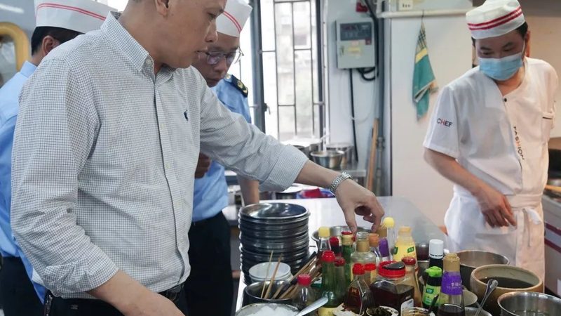 办公室坚果炒货，保质期那些事儿**