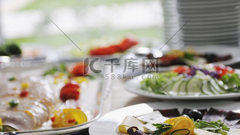 茶饮品牌加盟，政策对比揭秘